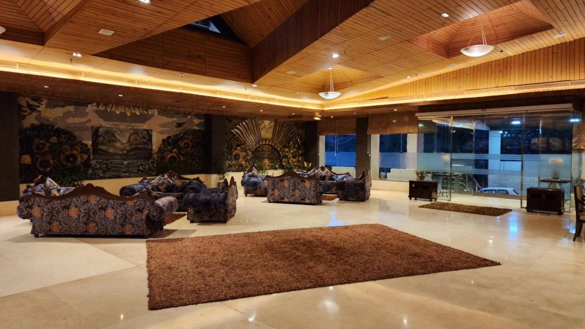Hotel Royal Ark - Kasauli Bagian luar foto
