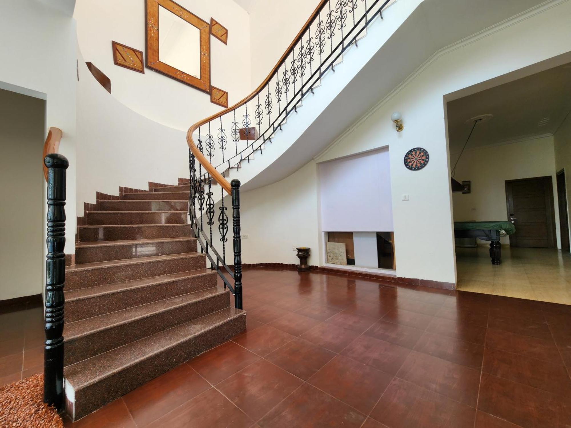 Hotel Royal Ark - Kasauli Bagian luar foto